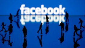 Lí do bạn nên khóa tài khoản Facebook?