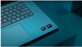 Laptop AI có thực sự trở nên cần thiết cho sinh viên và dân văn phòng?