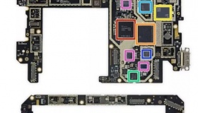 Thay bo mạch chủ Surface Duo