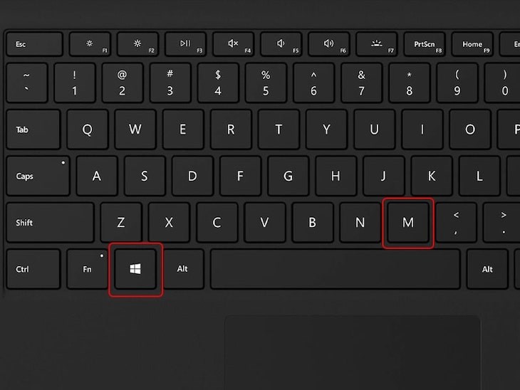 Bạn nhấn tổ hợp phím Windows + M.